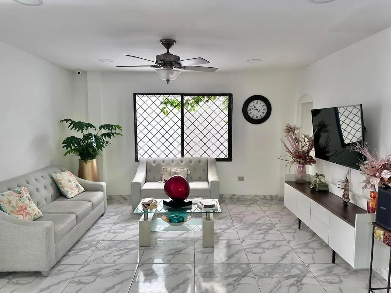 Le Marie B&B Cartagena 0*,