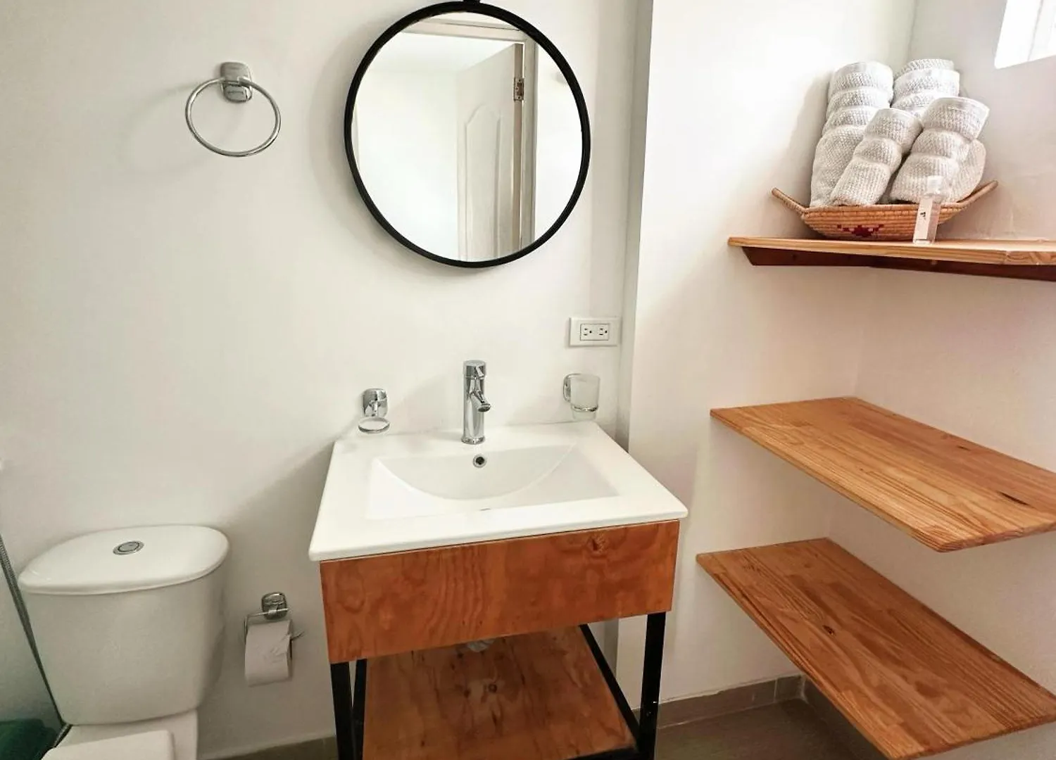 Πανσιόν Le Marie B&B Cartagena